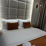 Glenis Luxury Apartment